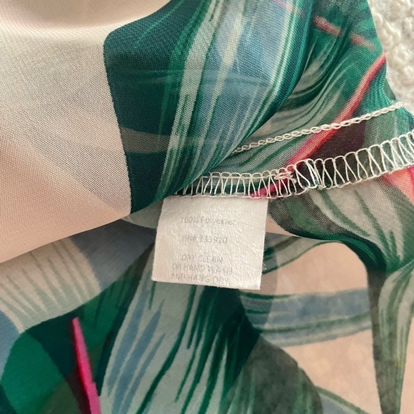 Show Me Your Mumu Kauai Kisses Crop Top - Picture 5 of 8